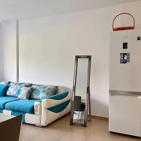 شقة Viluni Coast Apartment